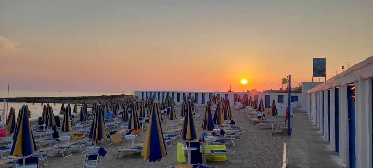 Ferienwohnung Residenza D'Angiò Gallipoli Exterior foto